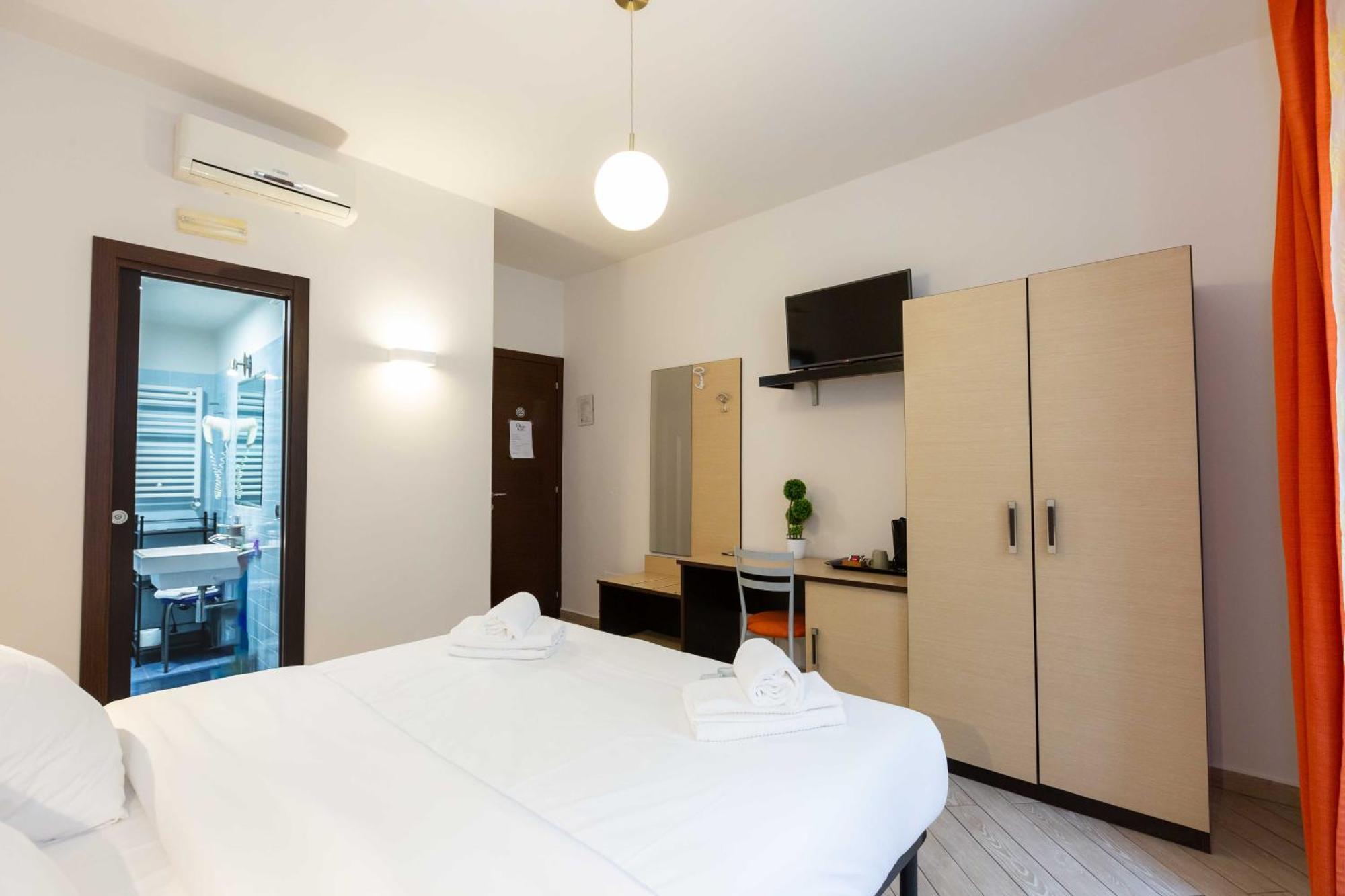 Termini -Statuto Zen Guesthouse- Zen01 Рим Экстерьер фото